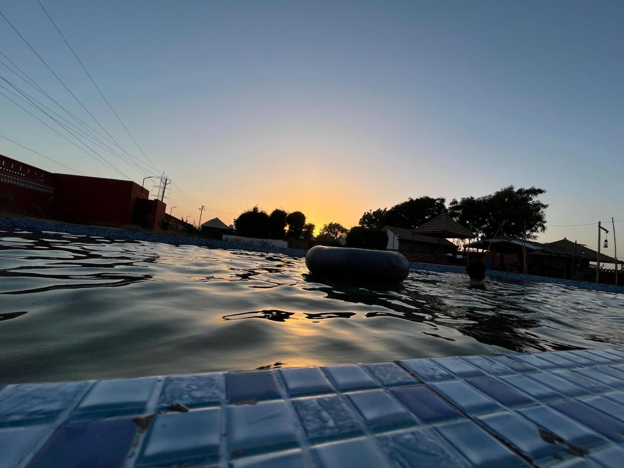 Santkrupa Villa Resort Nakhtrana Dış mekan fotoğraf